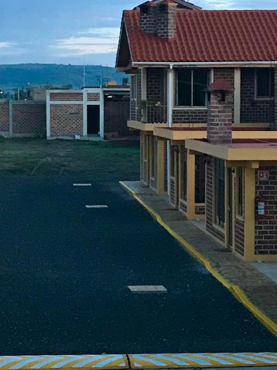 Hotel Y Cabanas Alan Chignahuapan Buitenkant foto